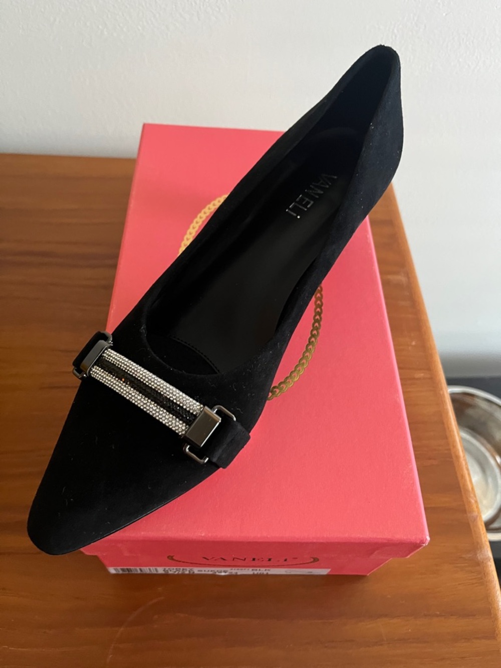 VANELi “Torey” Black Suede Pumps | Size 9.5 Narrow